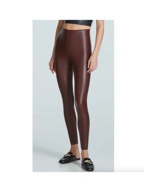 Commando Faux Leather Legging in Oxblood Women’s Size Small
